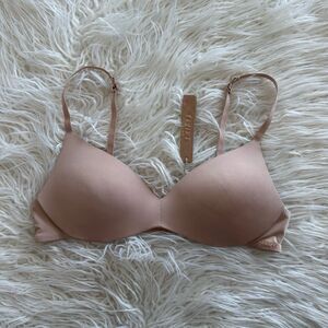 Skims Wireless Form Push Up Plunge Bra Clay Size 36A